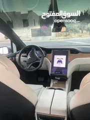  4 Tesla MODEL X 2019