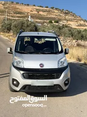  2 فيات كوبو جير عادي ماتور 1400 بنزين مش ديزل يعني بدون مشاكل فحص نخب وكلشي فيها تمام إمكانية البدل