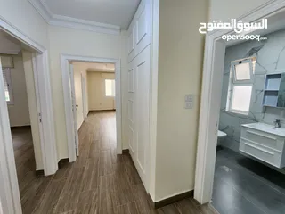  6 فيلا متلاصقة فاخرة للبيع أو للإيجار في الصويفية - ref : 14472