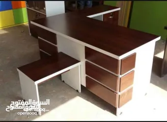  29 مكتب قياس 160*80 مع جانبيه وطاولة وسط خشب لامينت مستورد بسعر المصنع تفصيل جميع الموديلات جميع المقاس