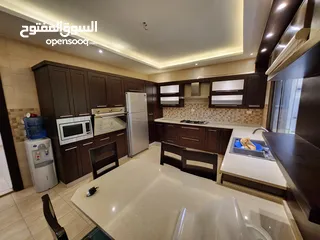  14 شقة فاخرة بالرابيه طابق اول للبيع مساحة 185 متر مربع