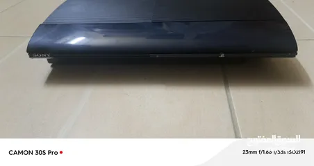  1 بلاستيشين 3 للبيع بحالة الوكاله معاه ثلاث ايادي