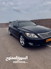  2 للبيع لكزس LS646L نظيف