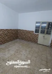  8 بيت للايجار