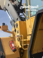  16 جرافات عدد 2  Volvo F180 +Volvo E180