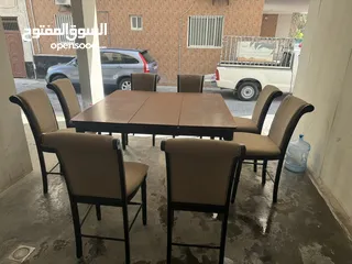  4 سفرة طعام بحاله ممتازه