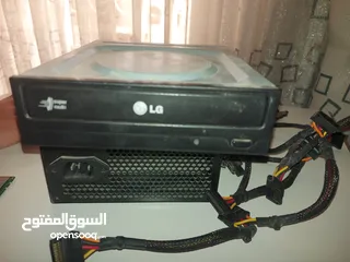  9 قطع كمبيوتر مستعمل