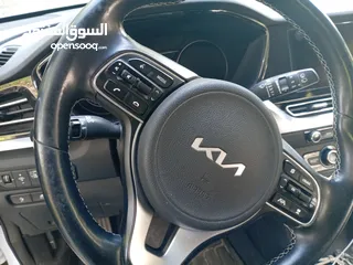  2 كيا نيرو2022ابيض للبيع