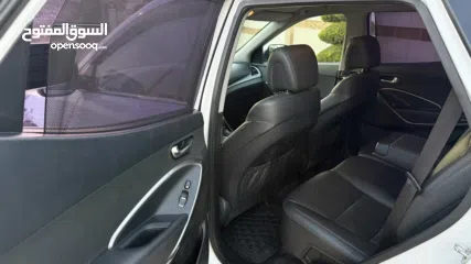  20 بحالة الوكالة hyundai santa fe  2016