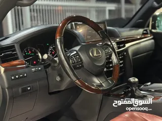  10 Lexus LX 570 S