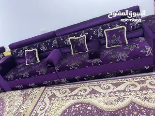  2 كراسي مع الزوليه