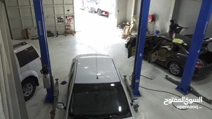  5 Running Vehicle Workshop/ Garage