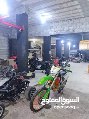  4 للبيع أو الشراكة من أكبر مراكز صيانة الدراجات بسبب السفر