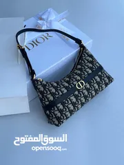  30 شنط ماركات عالمية