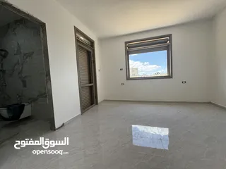  11 شقةً للبيع في بطن الهوى