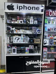  2 فترينات تليفونات