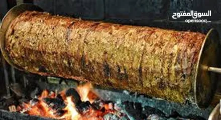  1 مطعم شاورما وسناك وكوكتيل للبيع بالهاشمي الشمالي شارع السوق