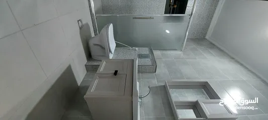  19 شقة فاخرة للبيع التاسعة كاش أو اقساط ط1هندسي 114 م اطلالة بحرية دائما