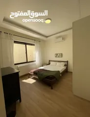  13 شقة طابق ارضي للإيجار في عبدون