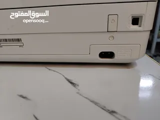  3 طابعه hp حديثه تحتوي على  الوان ترحيبيه