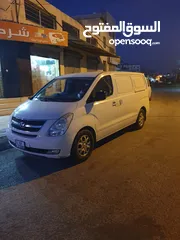  5 باص فان هونداي موديل 2010