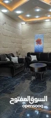  2 طقم كنب دب بحاله ممتازه