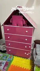  2 Bed and wardrobe