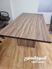  9 كراسي مكتب وطاوله اجتماعات للبيع