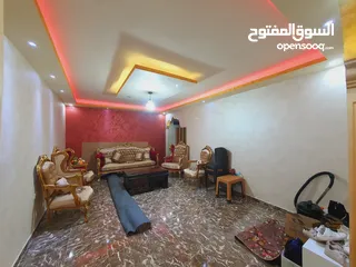  5 شقة للبيع الزرقاء ضاحية المدينة المنورة من مالك مباشر قريب من جميع الخدمات
