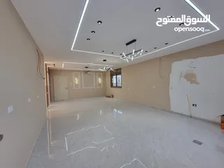  4 نجوم التنظيف لخدمات تنظيف الشقق والفلل