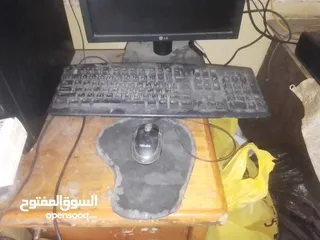  6 كمبيوتر للبيع