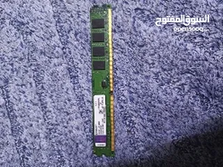  1 Kingston 4gb ddr3