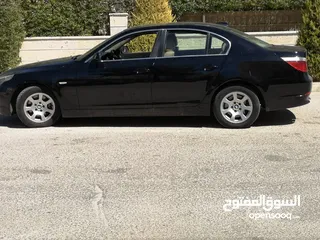  3 سيارة BMW 530i نظيفة للبيع
