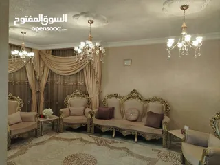  15 شقة أرضية للبيع في ابو نصير 240م مع مدخل مستقل وكراجين وتشطيبات فاخرة وفرش جديد بسعر مميز و اطلالة