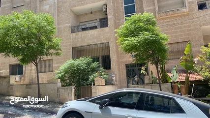  1 شقه للبيع في عمان