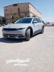 4 هيونداي ايونيك 5 موديل 2024 عداد 2000 miفقط شبه اصفار. وارد أمريكي استخدام شخصي