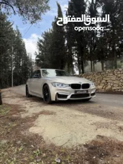 6 2015  BMW-320i