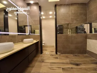  4 فيلا للإيجار في منطقة عبدون  ( Property 36558 )-175055043