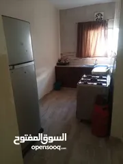  21 شقق مفروشه عدد ( 2 ) العقبه المحدود الغربي شهري 180د يومي 20د
