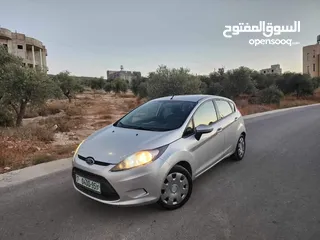  2 فورد فيستا موديل 2012