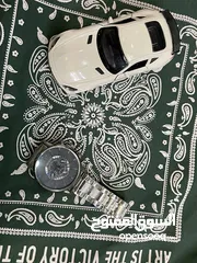  19 ساعة يد سلسلة
