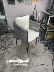  8 أطقم رتان وكراسي مطاعم