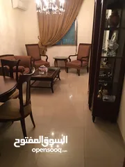  2 شقة مفروشة في شارع هادئFully furnished 3/2 bedroom apartment in a very quiet street