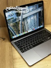  2 MacBook Pro 2020 M1