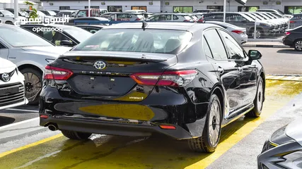  8 TOYOTA CAMRY LUMIERE 2.5L HYBRID 2024 BLACK COLOR