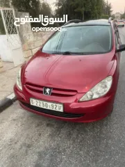  4 بيجو 307 للبيع اوبدل على سياره صغيره موديل 2005 6+1