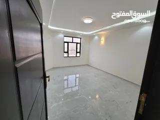  7 شقة للبيع في صنعاء بيت بوس مساحة 200 م 