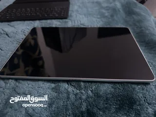  3 هواوي ميت باد ( 11.5s) نظيف جداً + قلم هواوي الجيل الثاني