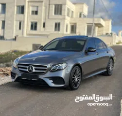  3 E220d ᄉ Mercedes-Benz