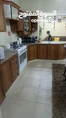  7 شقه طابق ارضي
